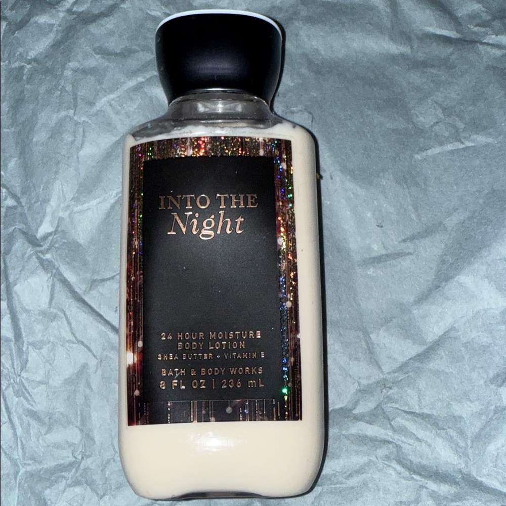 Bath & Body Works Into the Night Body Lotion - Black and Cream